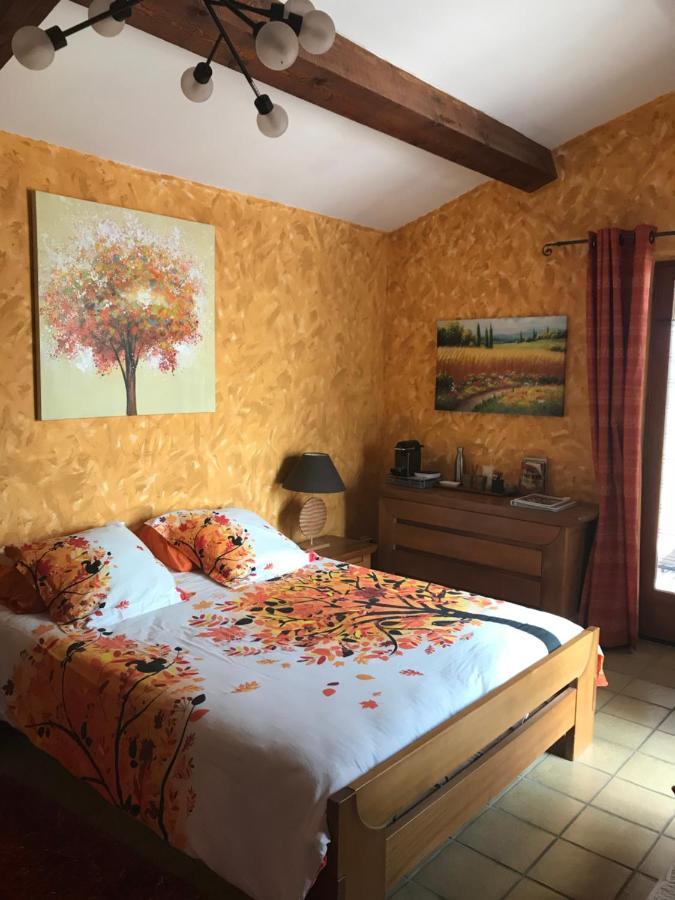 Bed and Breakfast Santolines en Provence Piolenc Exterior foto